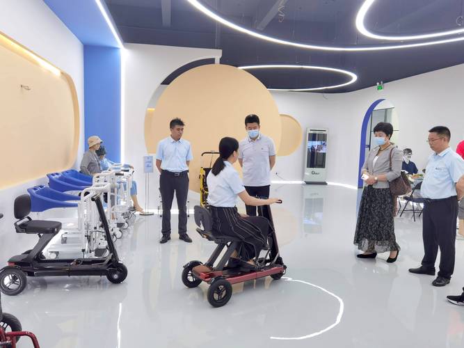 北京中广物业管理莅临深圳作为科技参观考察，共探智慧物业新未来